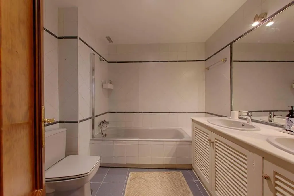 Apartamento Plaza Africa Apartment Marbella Spain